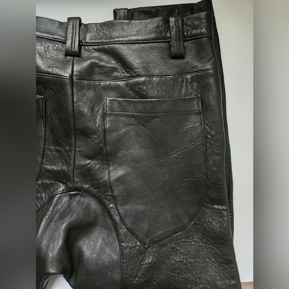 Ann Everett Leather Barrel Pant - Picture 5 of 8